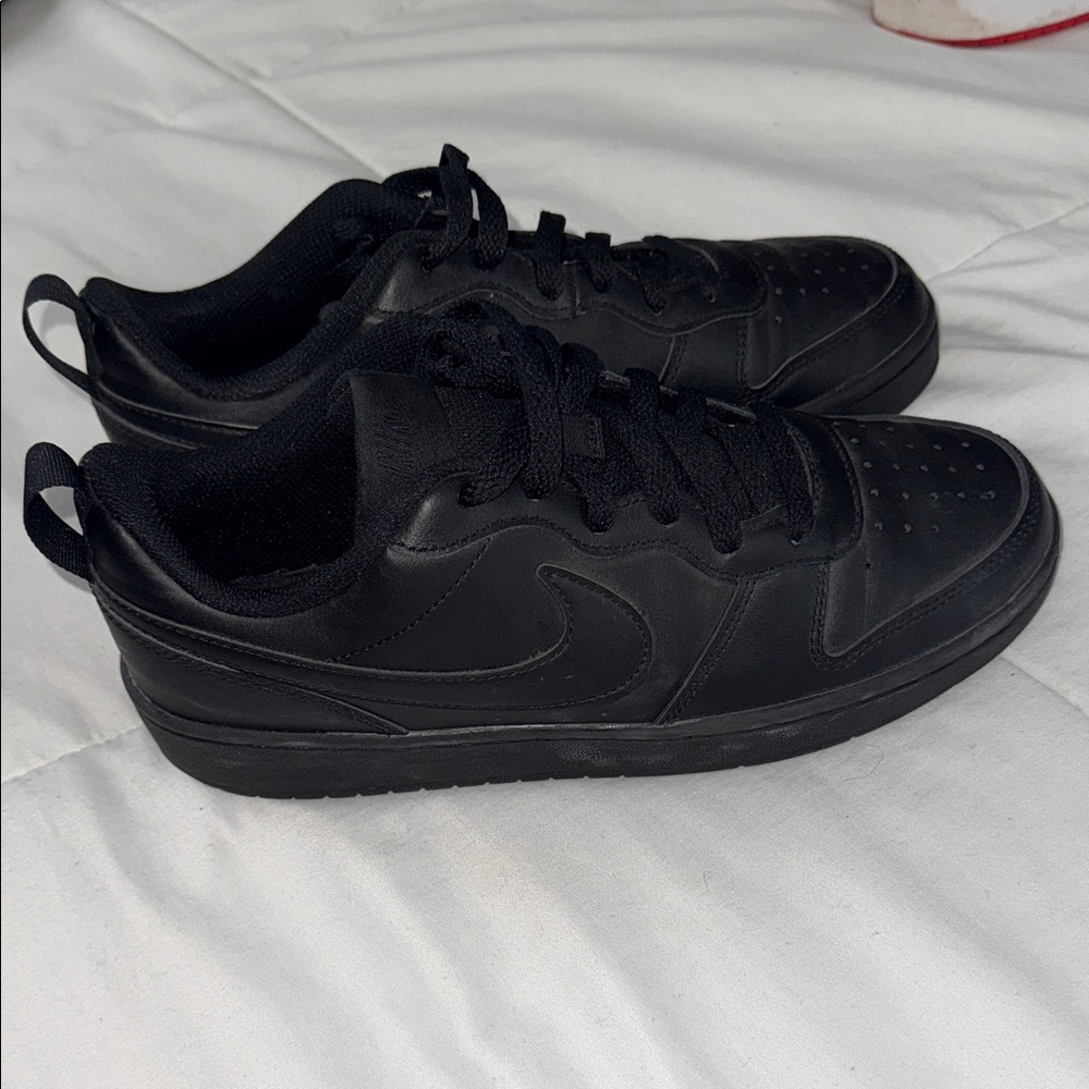 Nike Men's Black Sneakers